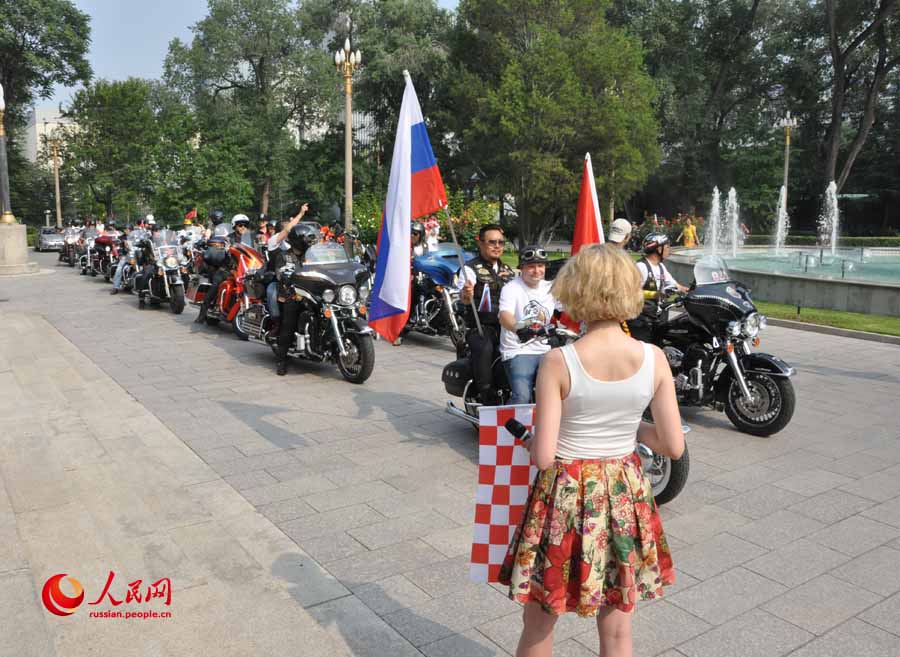 В Китае стартовал мотопробег Пекин-Байкал