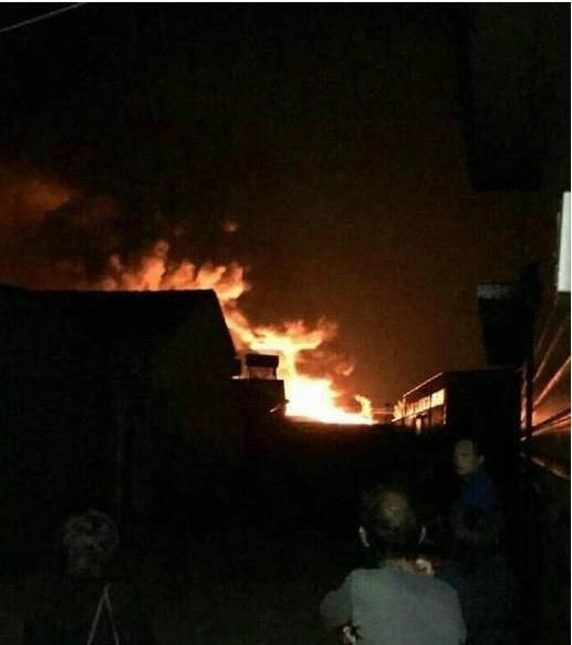 На одном из складов в районе Бэйчэнь в Тяньцзине произошел взрыв, данных о пострадавших нет