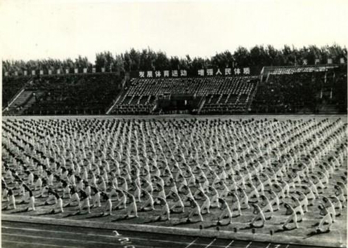 Мода на гимнастику в Китае 1970-х годов