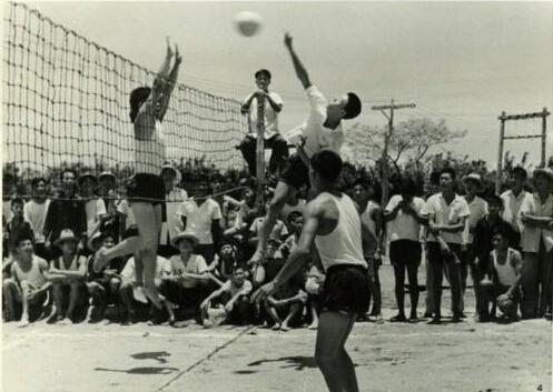 Мода на гимнастику в Китае 1970-х годов