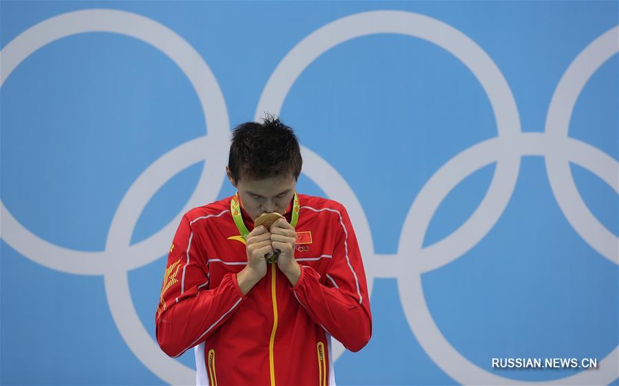 Китайский пловец Сунь Ян стал олимпийским чемпионом на дистанции 200 метров вольным стилем