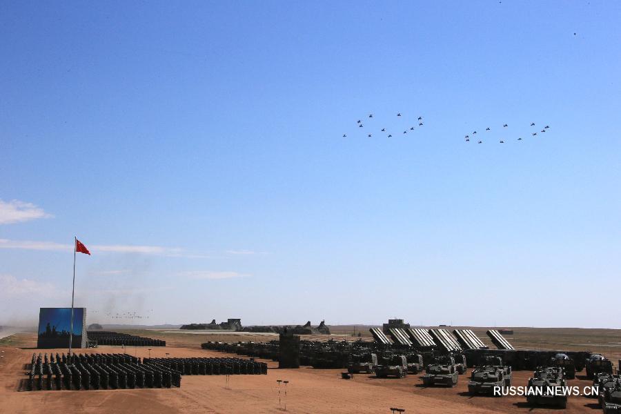 На полигоне Чжужихэ начался военный парад