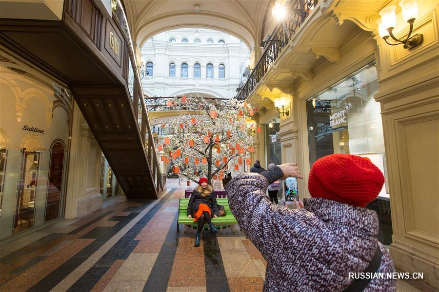 Фестиваль "Китайский Новый год в ГУМе" открылся в Москве