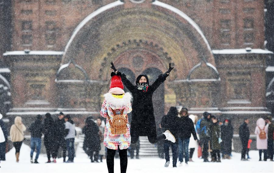 Сильные снегопады прошли в провинции Хэйлунцзян