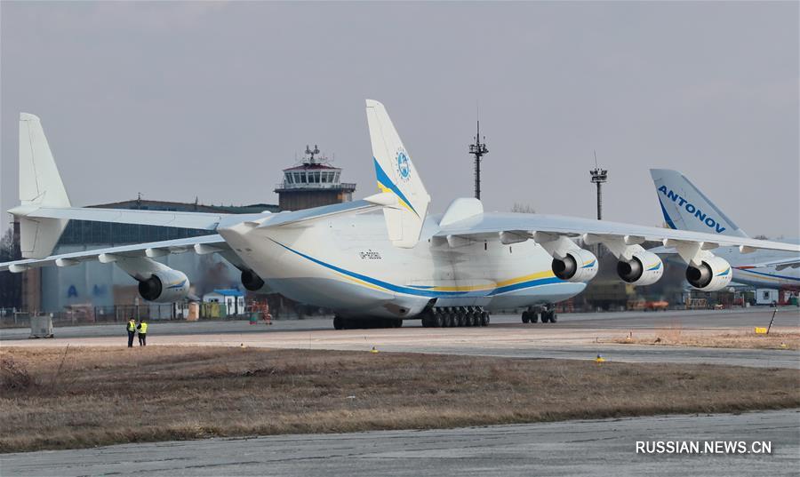 Украинский самолет-гигант "Мрия" отправился в коммерческий рейс