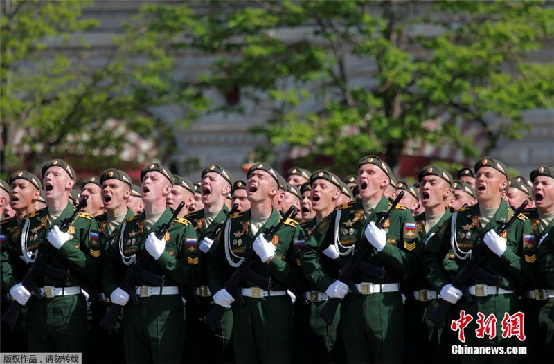 В Москве прошел торжественный парад в честь Дня Победы