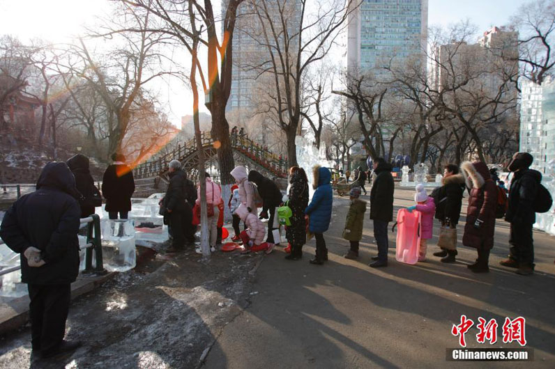 В Харбине закрылась Ярмарка ледяных фонарей