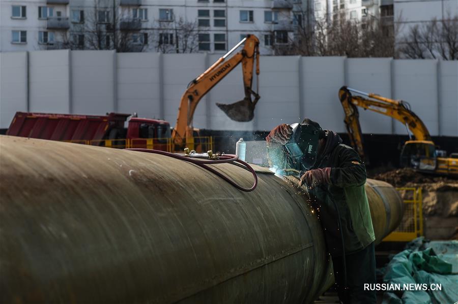 Китайские строители ведут прокладку тоннелей метро в Москве