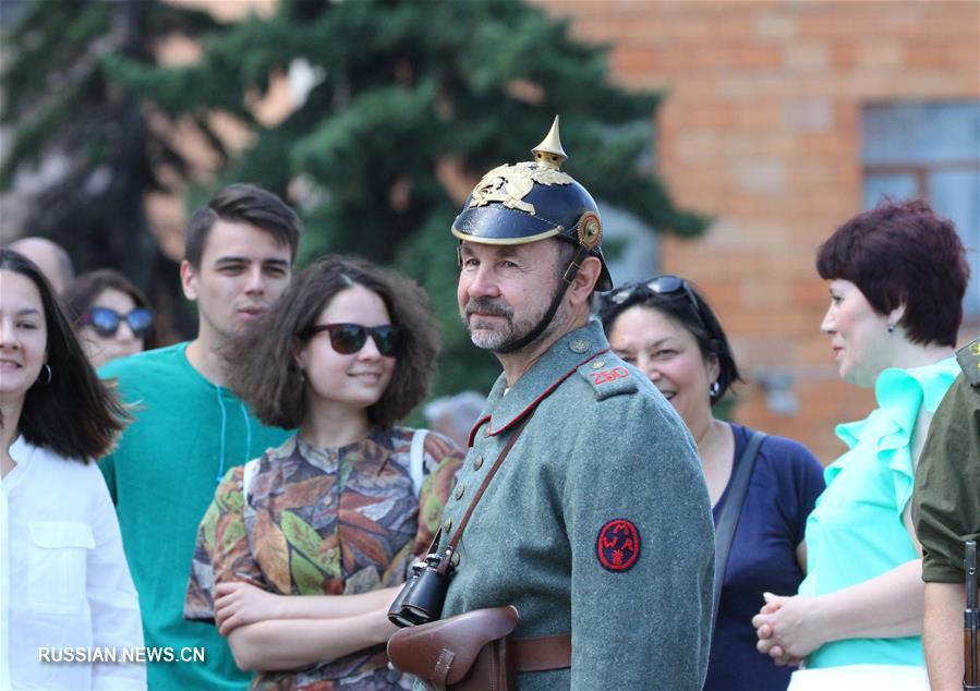 В Минске прошла историческая реконструкция жизни общества времен Первой мировой войны