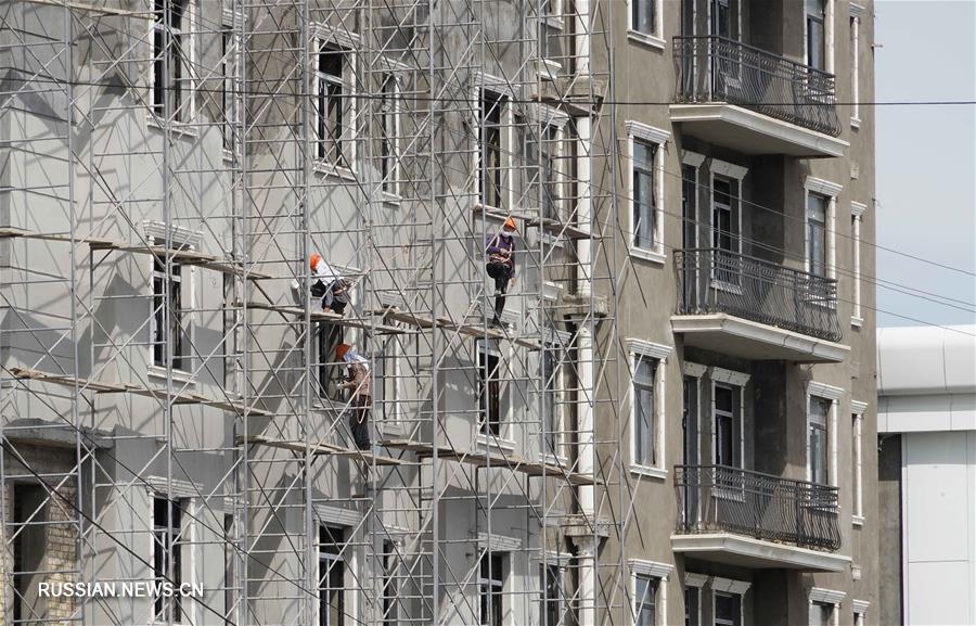 В Узбекистане начнут постепенное смягчение противоэпидемического режима