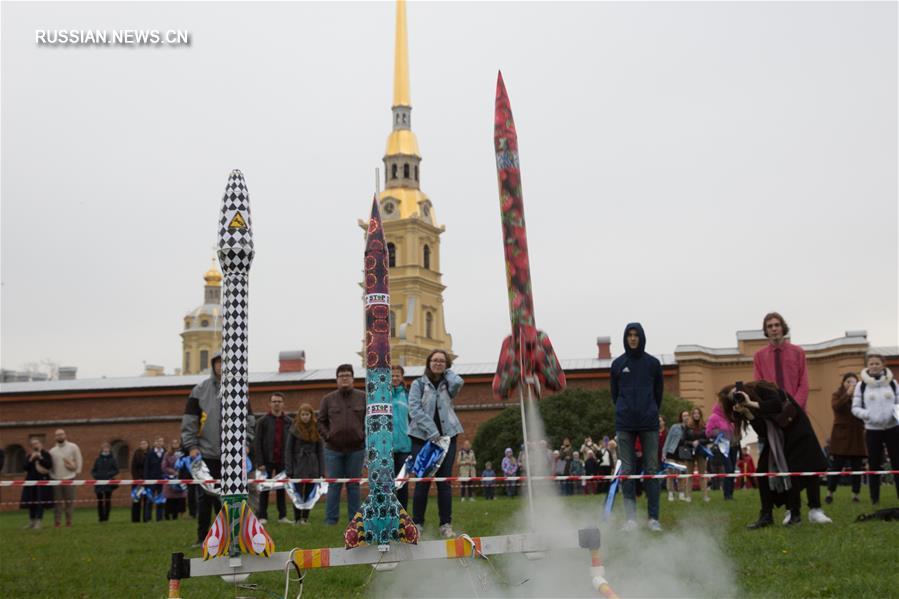 День космоса в Петропавловской крепости