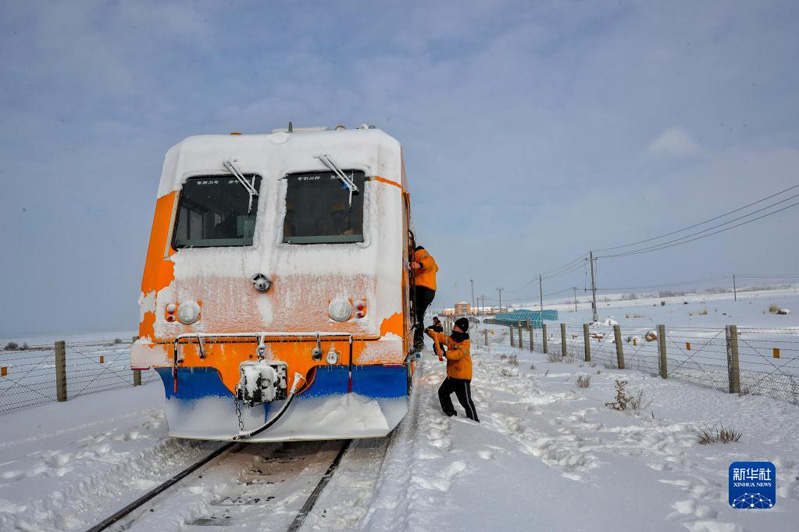 Введен в строй модернизированный снегоочиститель для экстремальных участков ЖД