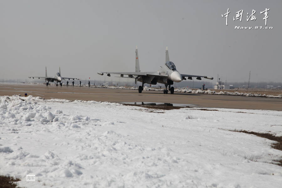 Военные самолеты эскадры "Восточно-Китайское море" приняли участие в учениях по противостоянию (4)