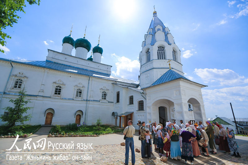 Благовещенский собор и Колокольня в Никитском монастыре