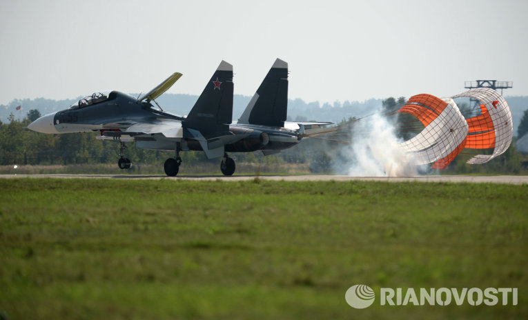 Подготовка к авиасалону МАКС-2013 (7)