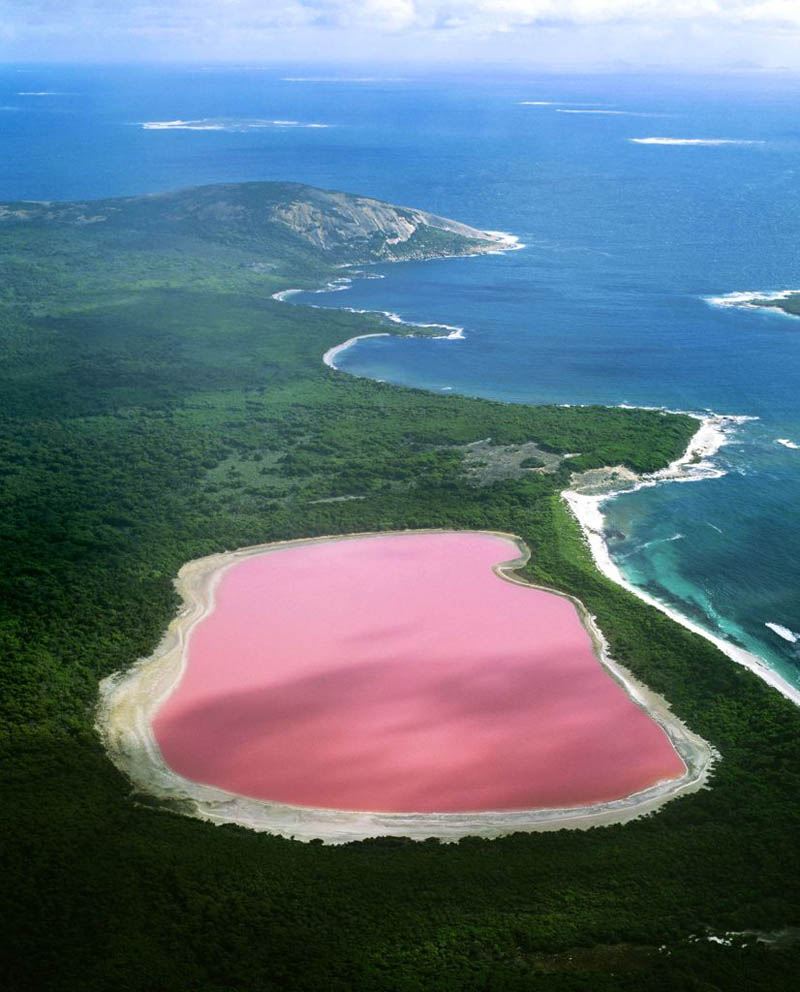 14 самых красивых водных пейзажей мира (3)