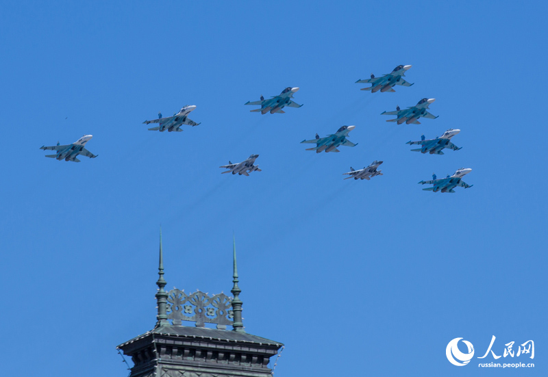 Парад победы на Красной площади, посвященнный 69-й годовщине Великой Отечественной Войны (12)